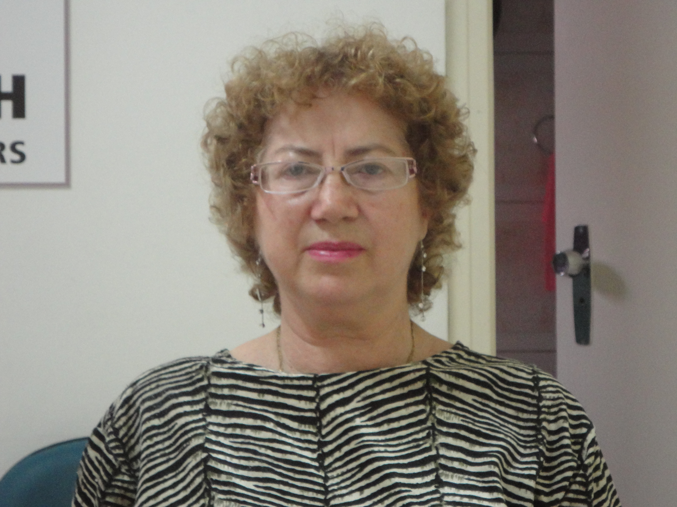 Jovania CUIDADORA, 58 anos, viuvo(a), 1